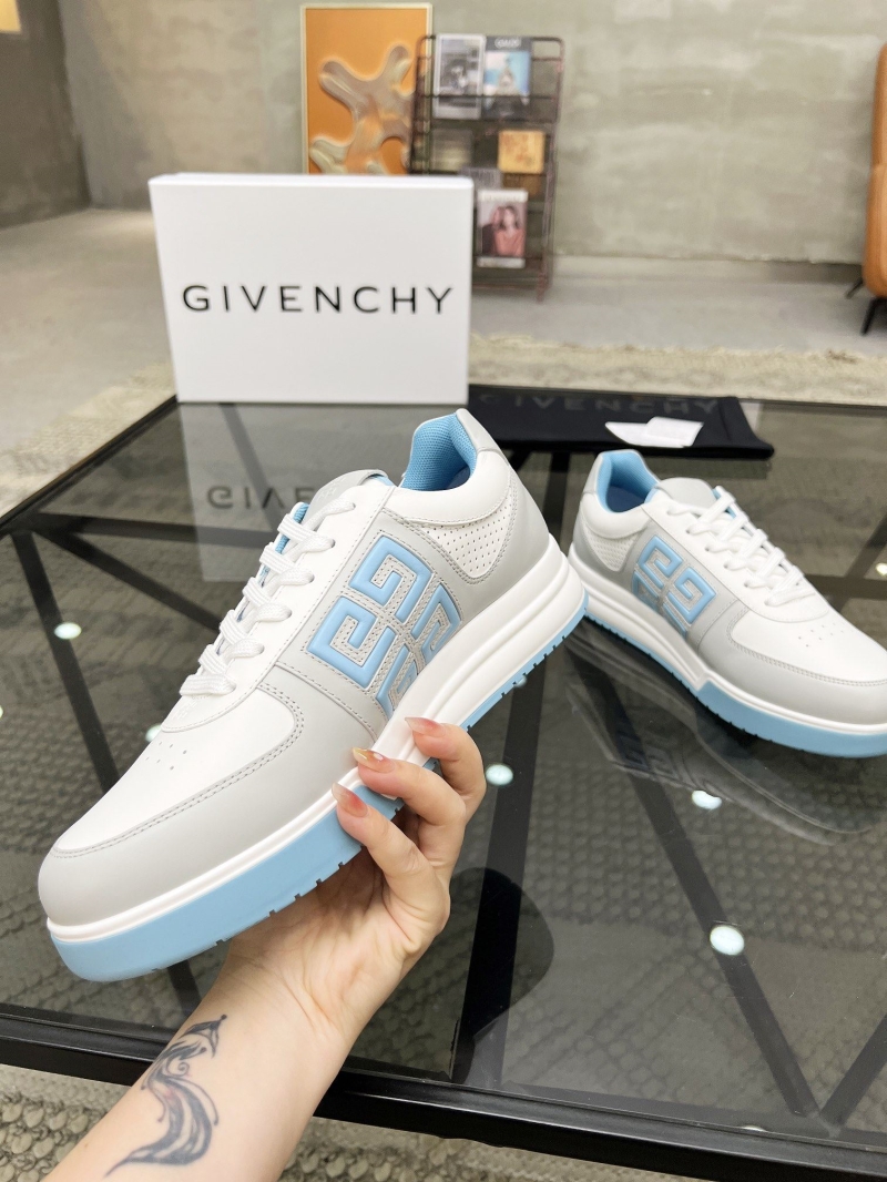 Givenchy Sneakers